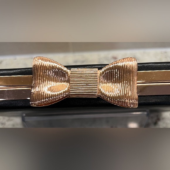 Kate Spade New York Clutch - Picture 9 of 9